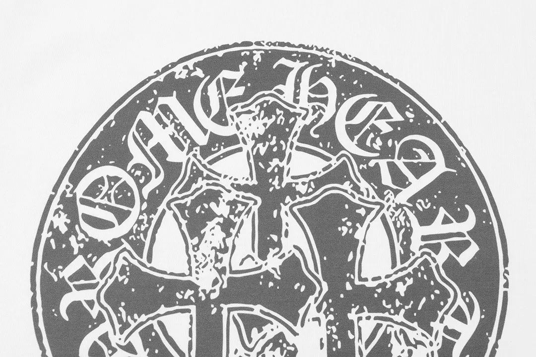 P150 Chrome Hearts 2026 official website new style cross letter logo on front and back, same style for men and women, short-sleeved T-shirt ·Customized 300g 100% double yarn pure cotton fabric ·Dyeing 32 counts double thread ·Collar label, hangtag, main mark and three labels complete Color: White Size: XS S M L